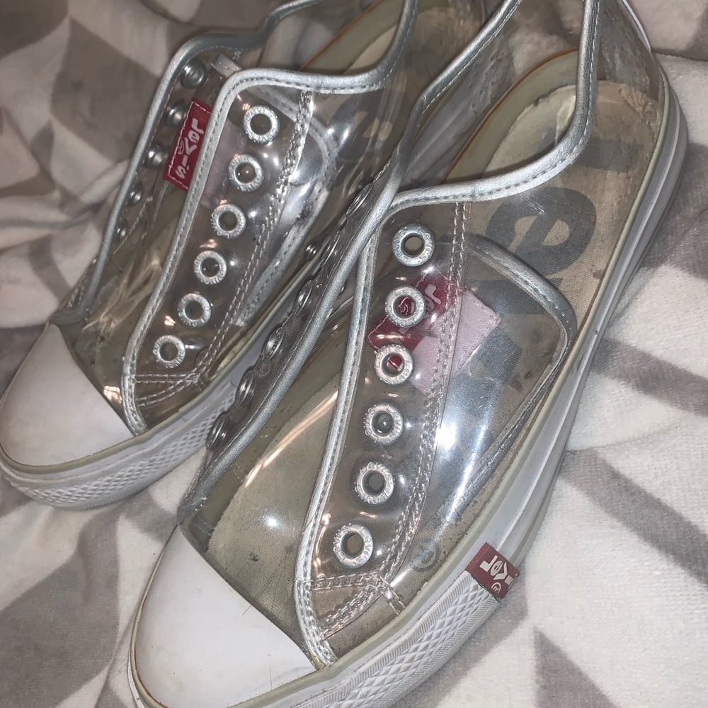 Levi’s clear “converses”